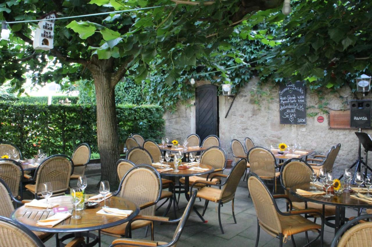 Ferienwohnung Herds Eintracht Baden-Baden Ruang foto